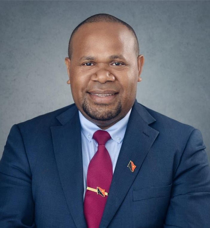 Mr Gibson Holemba